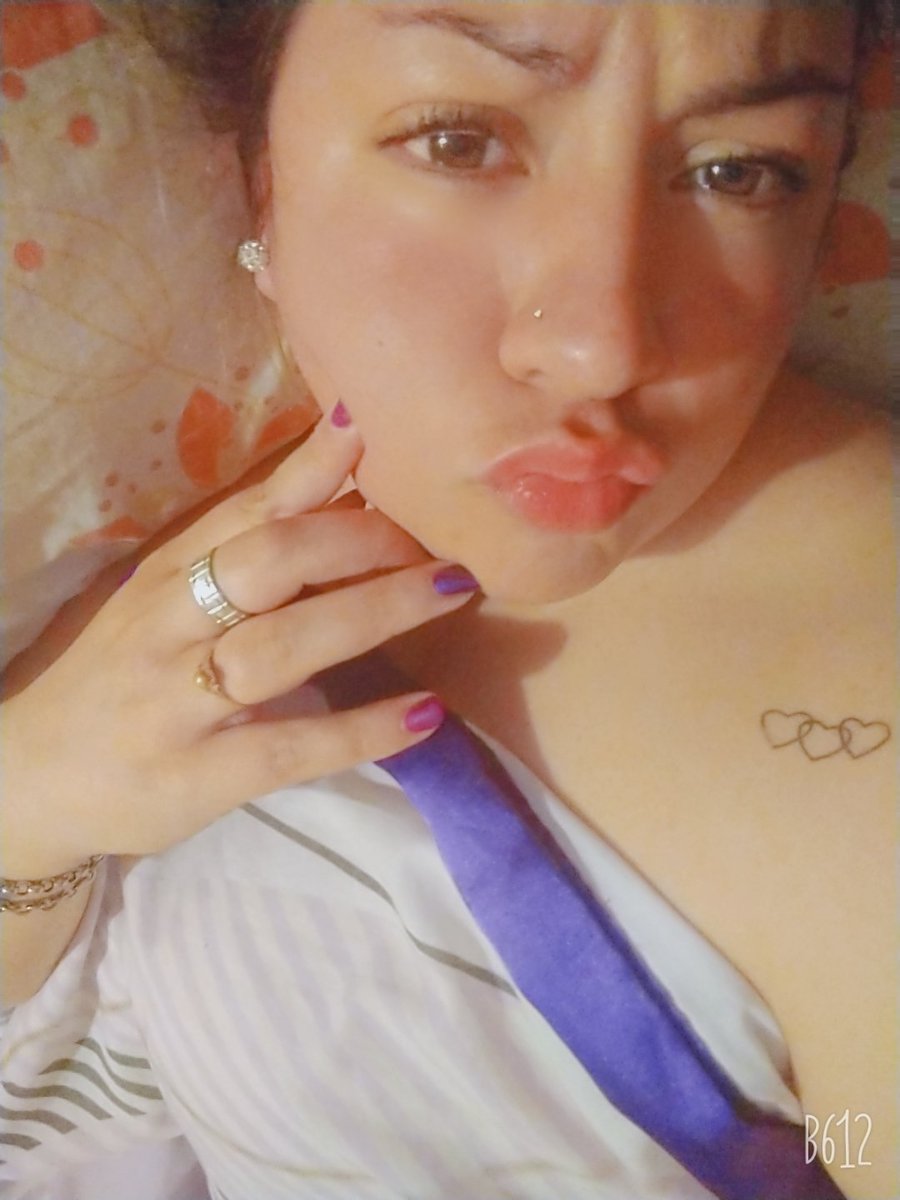 iviiFaure's tweet photo. #cama #netflix nada más.... Día especial 🥰 https://t.co/qDT8w6XFyf