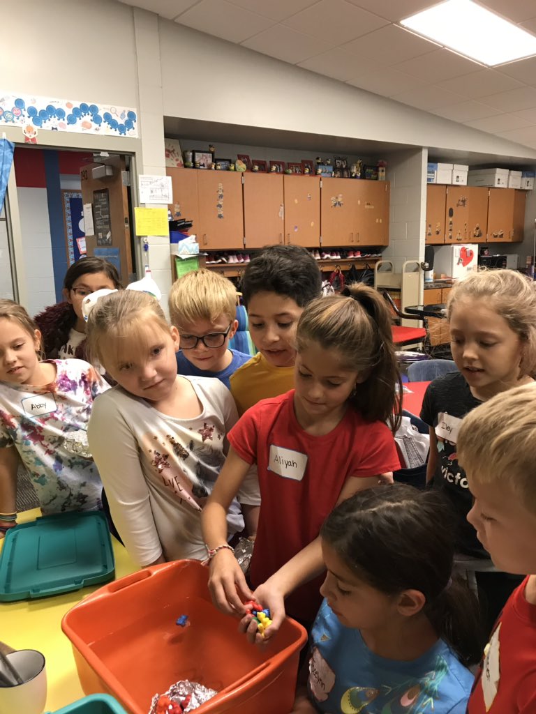 Robyn Parker tweet media