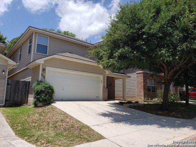 RealtyExecSA's tweet image. See a virtual tour of our listing on 5514 Painter Green #SanAntonio #TX  #realestate tour.circlepix.com/home/AXDS55