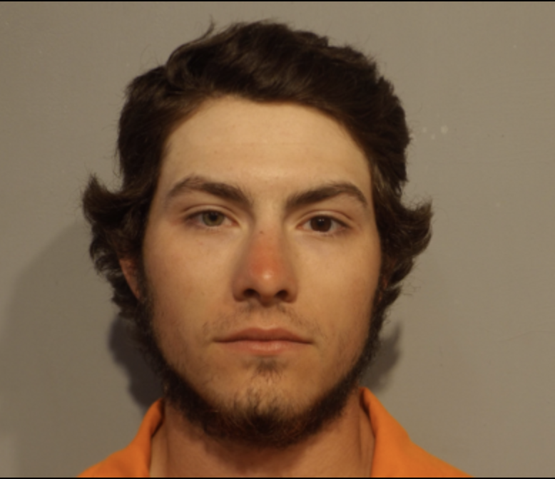 abc15's tweet photo. Man arrested, accused of fatally shooting two horses in eastern Arizona: https://t.co/FrOLB1oTjX #abc15 https://t.co/QfRWrEBtHf