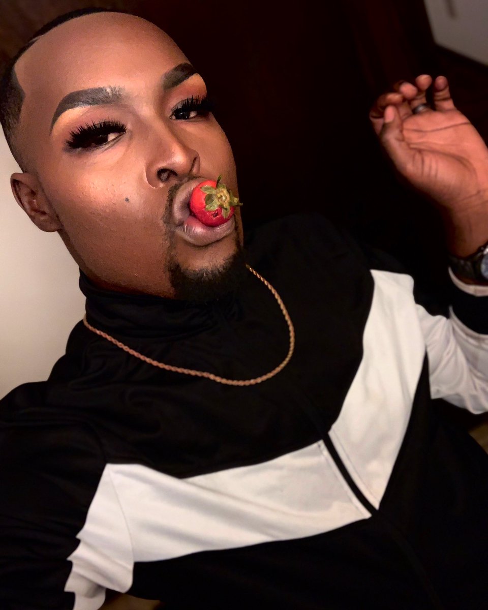 PrettyAffect_'s tweet image. #ThePrettyAffect
  @bhcosmetics modern matte pallet
  @MACmakeuponline concealer  
 @lagirlusa foundation 
  @thecrayoncase highlighter