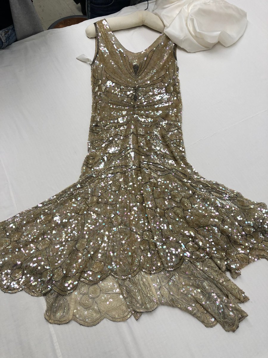 hellllomallory's tweet photo. In the FIT study collection we saw this beautiful beaded dress from the 1920's with a high low hemline #ha346 https://t.co/FdkmmMAtF7