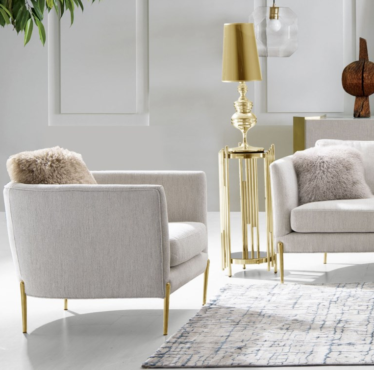RedKnotHawaii's tweet photo. I always go for the gold. #diamondsofa #homedecor #gold https://t.co/ZYMkavpNSQ https://t.co/2gWrVZoIHT