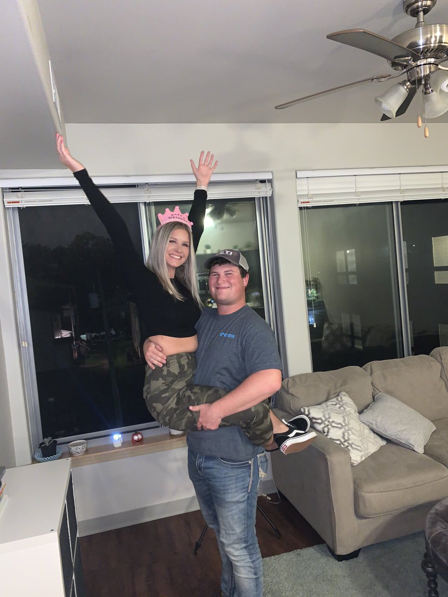 ChaseSabers's tweet photo. Little appreciation post for this girl! I miss you already can’t wait to see you again thanks for being the best @livvkingg4 https://t.co/sWzN3FKTsk