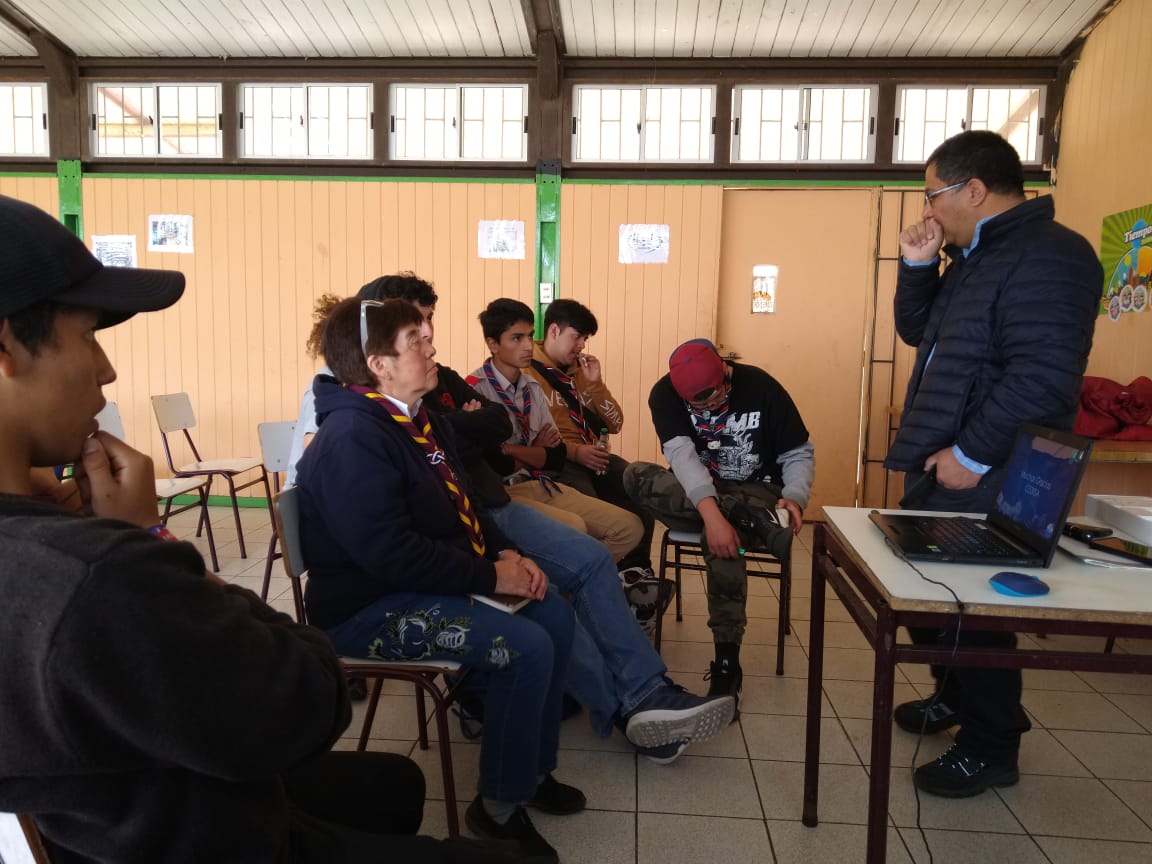 CE2RSA's tweet image. Este domingo 13 nos reunimos con dirigentes de Scout de San Antonio en la preparación de la actividad JOTA-JOTI 2019 de este sábado 19 de Octubre. Están todos invitados en las distintas frecuencias. @CE3BSC
