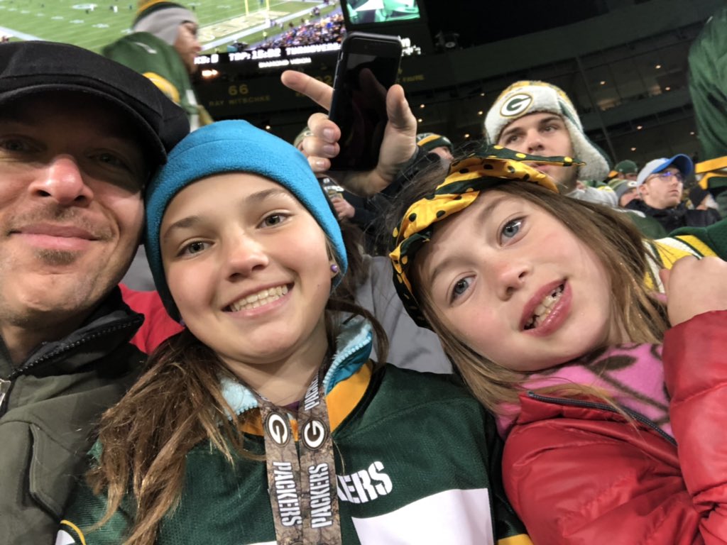 TransAuth tweet media