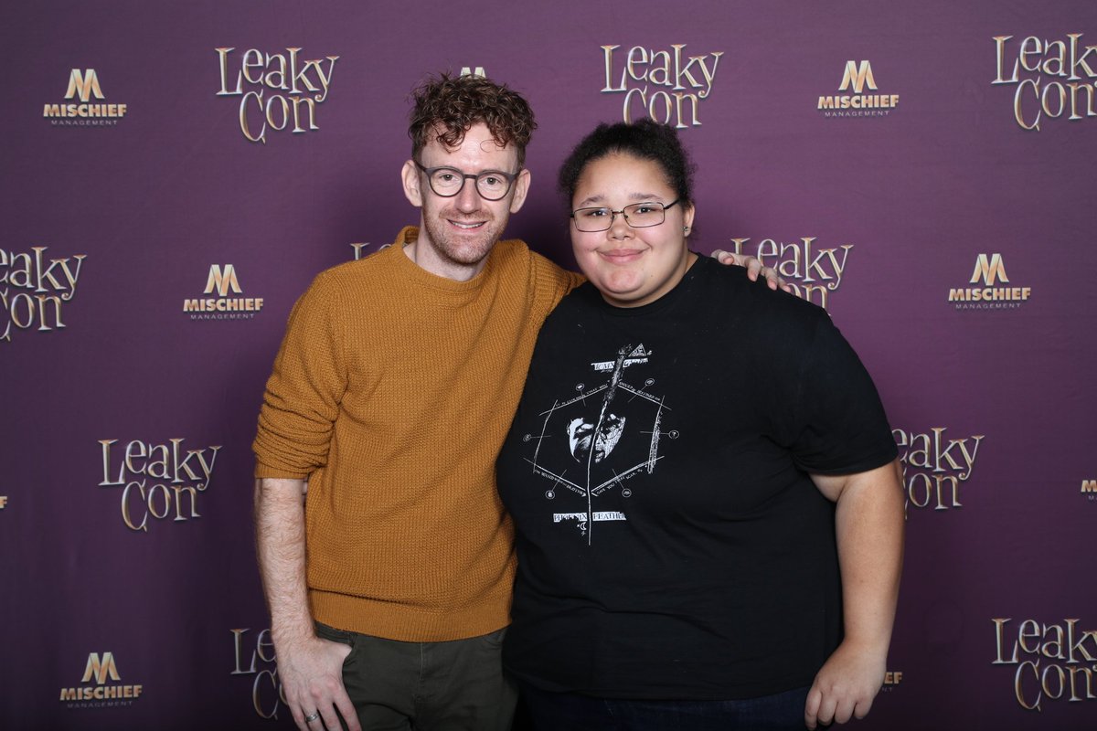 PooquelleC's tweet photo. Thank you to @jackisnotabird @neilcic @laurenfairwx @hatp @chrisrankin @nesstaann @datm @TonksNtheAurors @starmom16 @tswgo and so many more for being so kind & amazing & for making #LeakyCon brilliant! Can't wait for next year!
#LeakyCon #LeakyCon10 https://t.co/zHDwULFeRn
