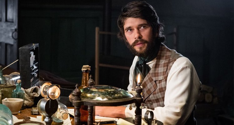 Happy birthday Ben Whishaw, whom I saw as Herman Melville in In the heart of the sea. 