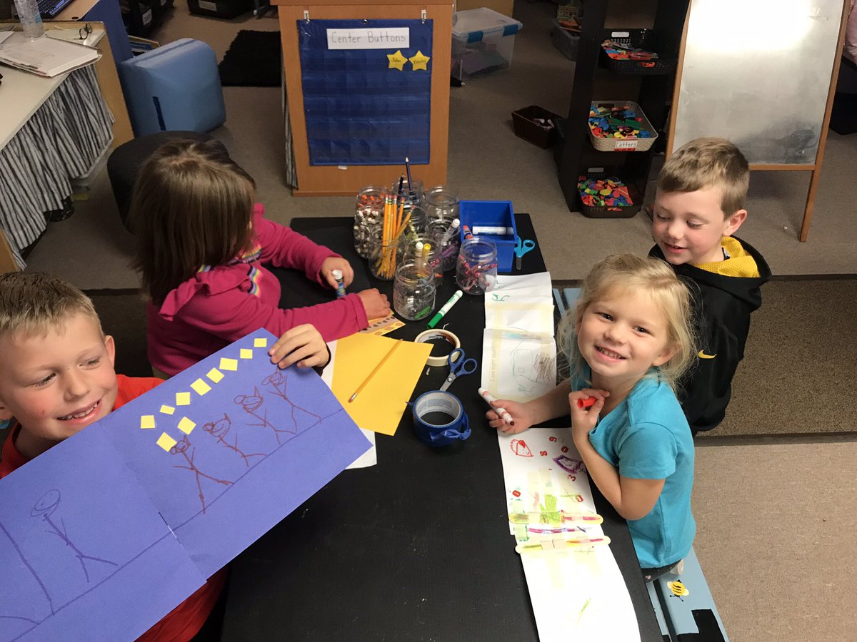mrs_beinecke's tweet photo. Making books at the Art Center during free play time.  “We’re authors AND illustrators, Mrs. Beinecke!” #littleslovingliteracy https://t.co/mF06NeDuOT