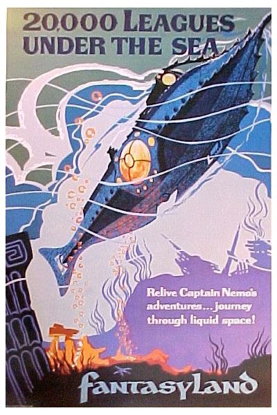 1971 : le Magic Kingdom ouvre, avec les sous-marins. Là ils sont bien thematisés sur 20.000 lieux sur les mers. Vaisseaux steampunk, voix du Capitaine Némo, attaque de la pieuvre, ce qui semblait évident pour Disneyland est recréé. Étrangement, le ride est situé à Fantasyland