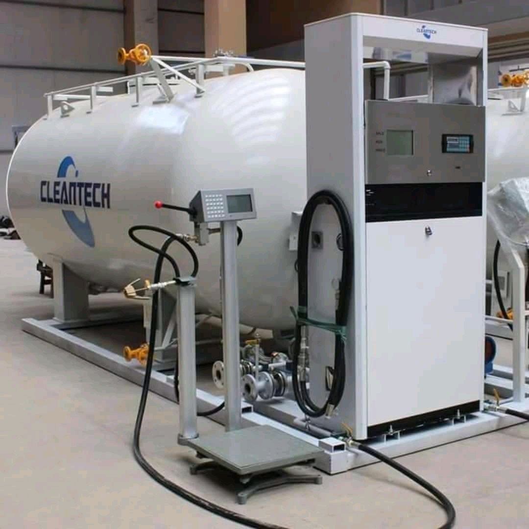 SolomonGaruba's tweet photo. #GrowMyHustleWithWale 
I'm into calibration on both underground and surface tanks, and into integrity test on LPG tanks, also into construction of filling stations and Gas plant call us on any oil and gas related problems 07031686272. https://t.co/EJ4oY5WSSz