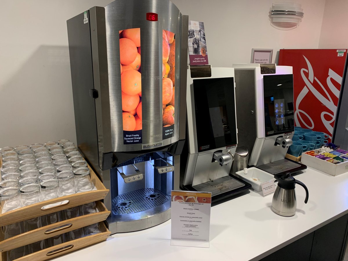 Venue_Cranfield's tweet image. Since we've signed the @MIAuk #20PercentLess pledge we have upgraded our #coffee station and #meeting rooms with #glasses and #mugs so that less #plastic cups are used!

#WeAreExcellentVenues #plasticfree #eco #ecofriendly #sustainable #sustainability #recycle #reuse