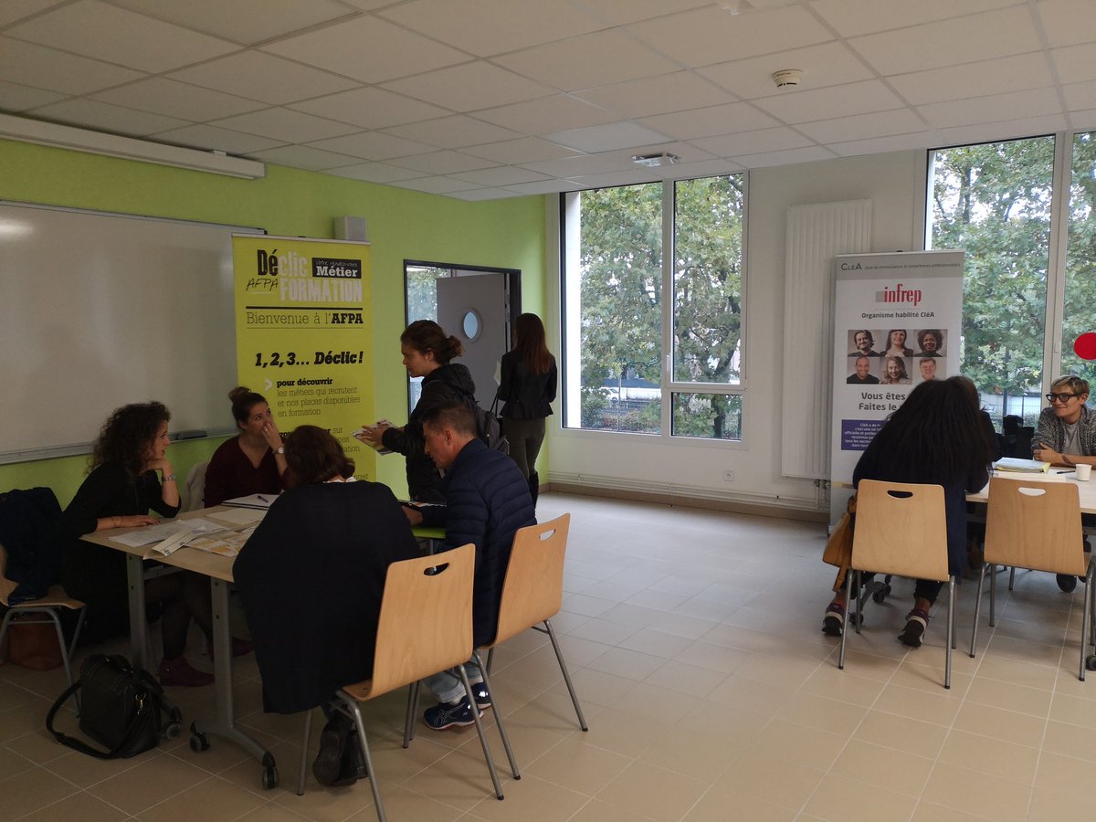#1journéepour1formation: 
📢C'est maintenant à l'espace #stecroixsteuverte 
🏃 #AvecPoleEmploi  Venez rencontrer les organismes de #formation🎯
▶️ 💯%#emploi 🔑 
@poleemploi_RCVL
<a href="/RCValdeLoire/">Région Centre-Val de Loire</a>