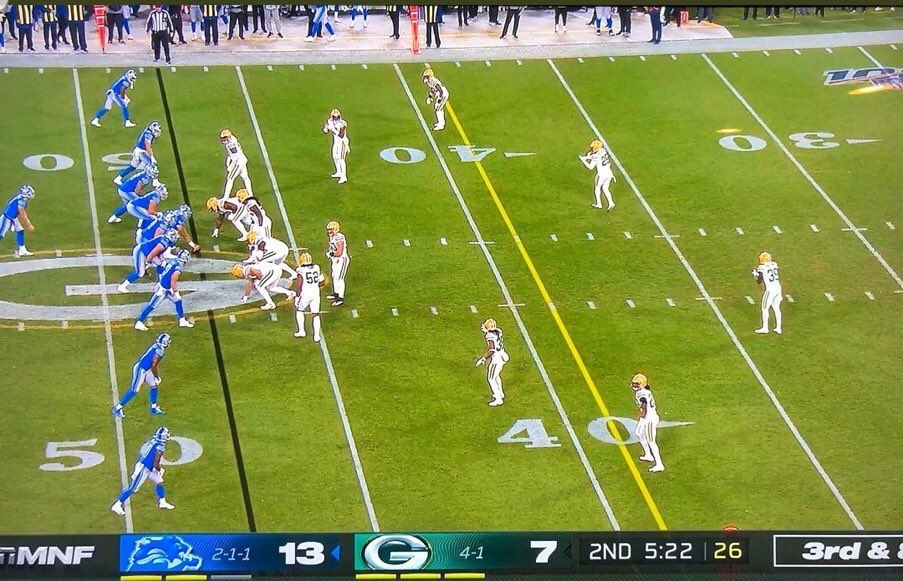 Andrewspshane's tweet photo. Packers had 13 players on the field in the 2nd quarter. https://t.co/UHwTsEuK7K