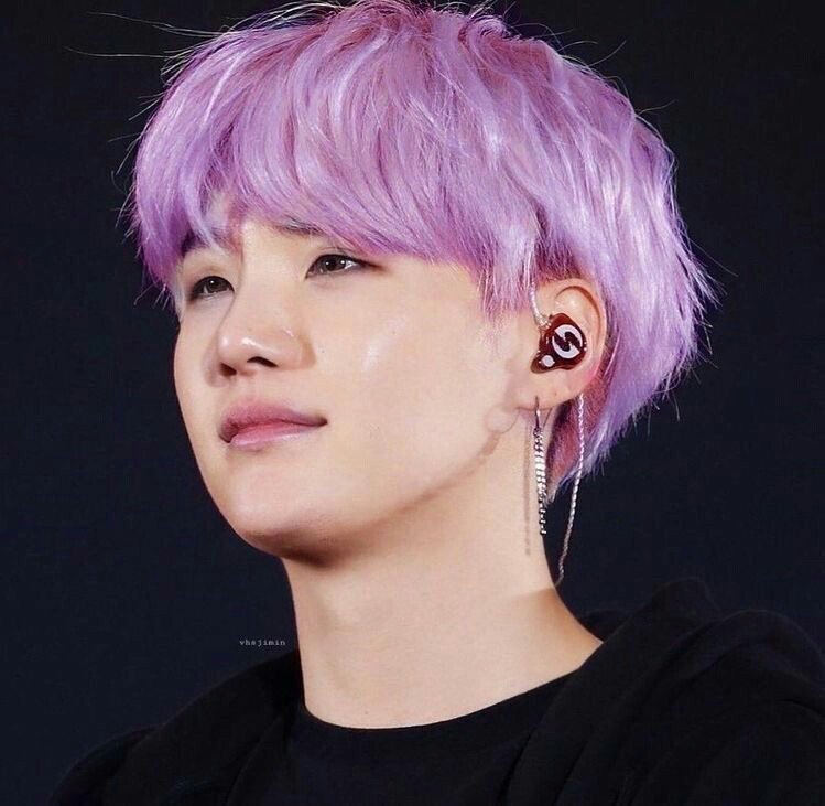 PleD_twt's tweet photo. 💜💜💜

yoongi cute
yoongi pretty 
yoongi beautiful
yoongi rapper
yoongi king
yoongi perfect
yoongi Seesaw
yoongi First Love
yoongi lovely
yoongi talented
yoongi genius

💜💜💜 https://t.co/LES7q4nEey