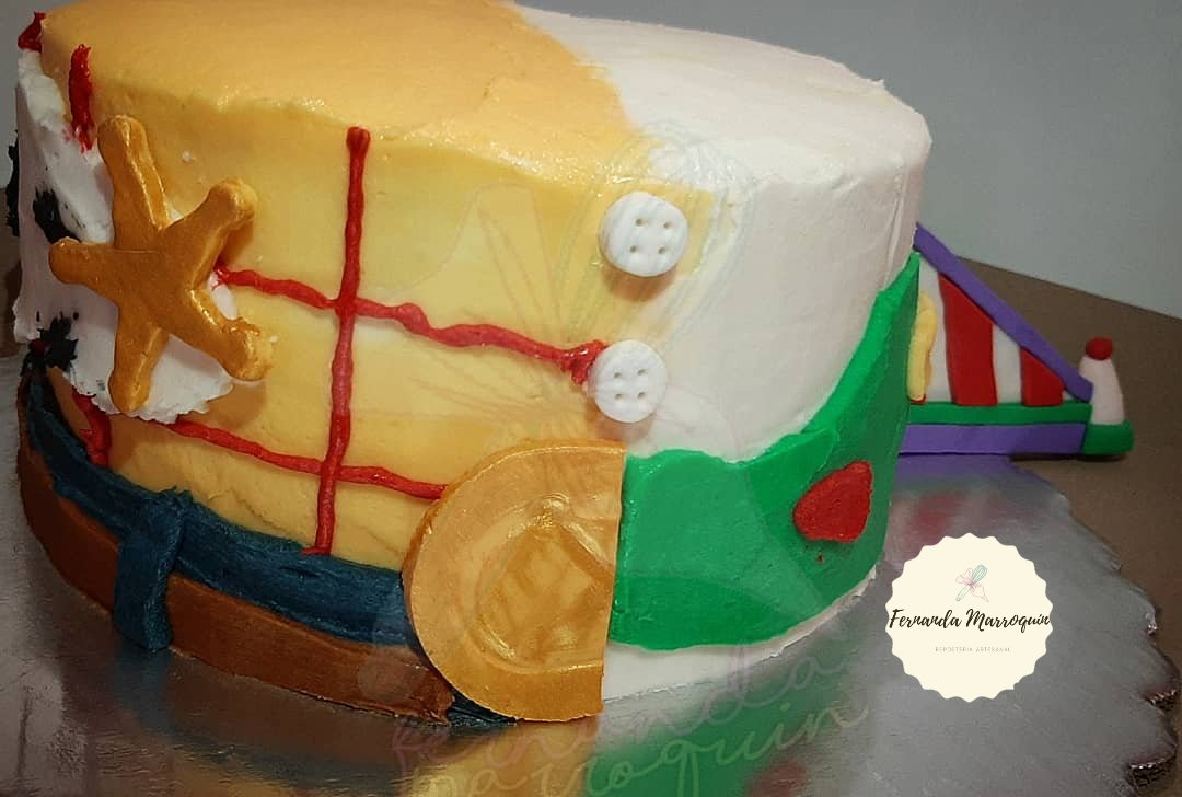 ardnajelA_m's tweet photo. Oigan.. ya vieron los pasteles y brownies que hace @DianaFerchy?? Están bien ricos... 
Síganla en IG:
 https://t.co/pXvDti9isV 

#Ferchy #Pasteles #Brownies #Postres #Repostería #ReposteríaArtesanal #PastelesEnMonterrey #Monterrey #Apodaca #SanNicolás #Halloween https://t.co/y3orljgziu