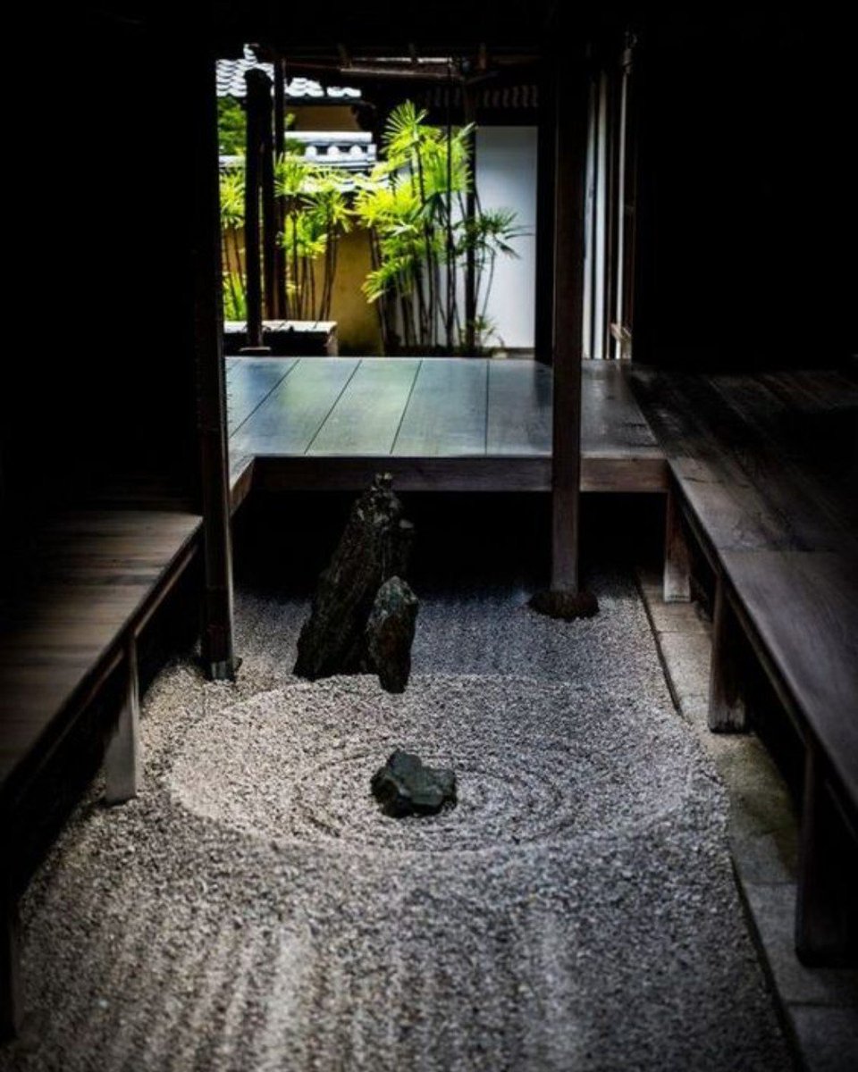 BoutiqueChakra's tweet photo. ❃ BoutiqueChakra, votre fournisseur de bien-être au quotidien ღ #boutiquechakra #bienêtre #pleinconscience #spirituel #vie #zen #relaxation #paix #paixinterieur #philosophie #vérité #bouddha #bouddhisme #bois #naturel #déco #artisanat #bijoux #love https://t.co/BpQXhKpSu6
