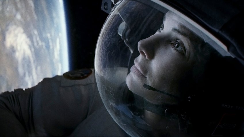 newonnetflix's tweet photo. Gravity (2013) starring Sandra Bullock and George Clooney - on Netflix in 32 countries! When debris destroys their shuttle, a medical engineer and a seasoned astronaut find themselves floating through space, with no connection to Earth. https://t.co/bMZCYzrAFs #netflix https://t.co/nQcrIFrAVX