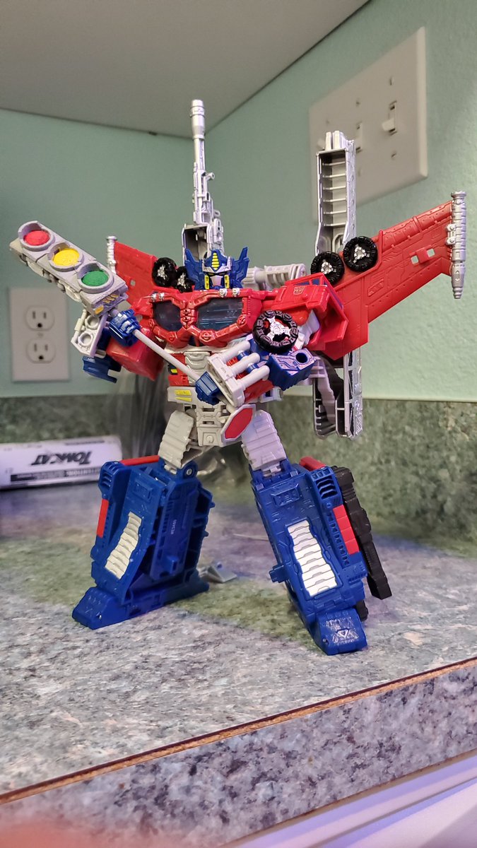 Signal__Lancer's tweet image. Let's put the lance in Lancer.  @Galaxy__Convoy ( Thanks to @HouseholdWheel for the idea. )