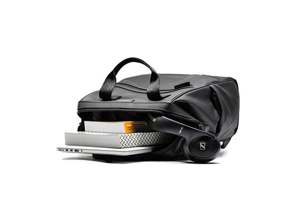 igeeksblog's tweet photo. #Deal of The Day

Get 15 % off on #VENQUE Airlight Lightweight #Bag

Buy it from here >>> https://t.co/ykVUoCKJFd https://t.co/j9OU4iT53f