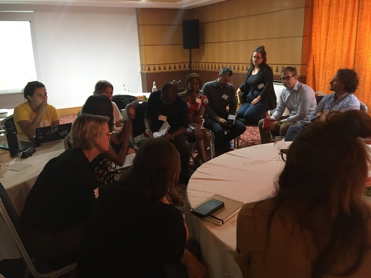 katemoger's tweet photo. Such amazing brains in this room working to “design outcomes in real life”: partnership; context adaptability; client responsiveness; gender equality all key themes. Learning from the people at the front line is critical. #IRC4Impact @RESCUEorg https://t.co/JxfIFJgpKx