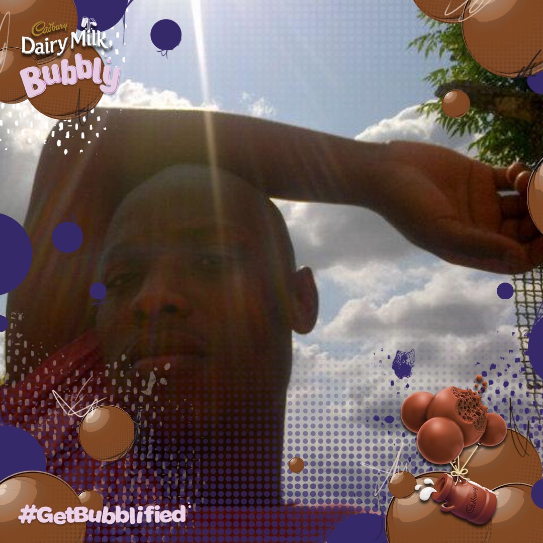 Cadbury_SA's tweet photo. @Phepzin Look at er’body #GetBubblified https://t.co/7upiZGrScd
