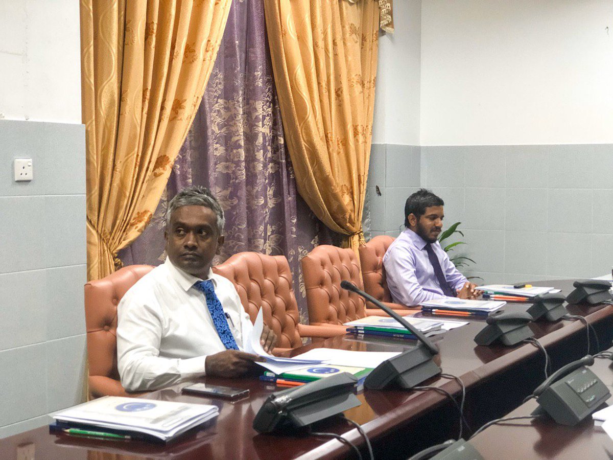 mvpeoplesmajlis's tweet photo. ރައްޔިތުންގެ މަޖިލީހުގެ ޖުޑީޝިއަރީ ކޮމިޓީގެ 37 ވަނަ ބައްދަލުވުން https://t.co/7CCSLthfKo