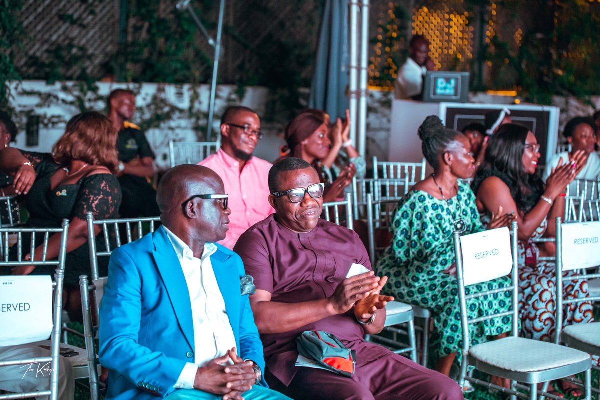 FixMySpaceNG's tweet photo. Still on the matter! 

More moments from our #FixMySpace Premiere at @DesignWeekLagos

It was a night of celebration and feedback from sponsors and fellow industry leaders who got an exclusive viewing of our Pilot episode @ngBritishArts - out soon on YouTube! #LinkInBio https://t.co/h5Xt7UXZXo
