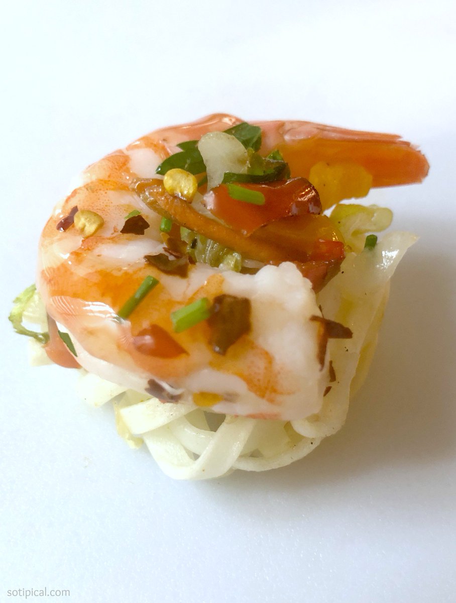 SoTIPicalMe's tweet photo. Gluten Free Stirfry Noodle Bites! https://t.co/SW5ZVj5Xaa
#glutenfreenoodles #cooklikeawokstar #fortunerecipechallnge @JSL_Foods https://t.co/L5FmZFmxEg