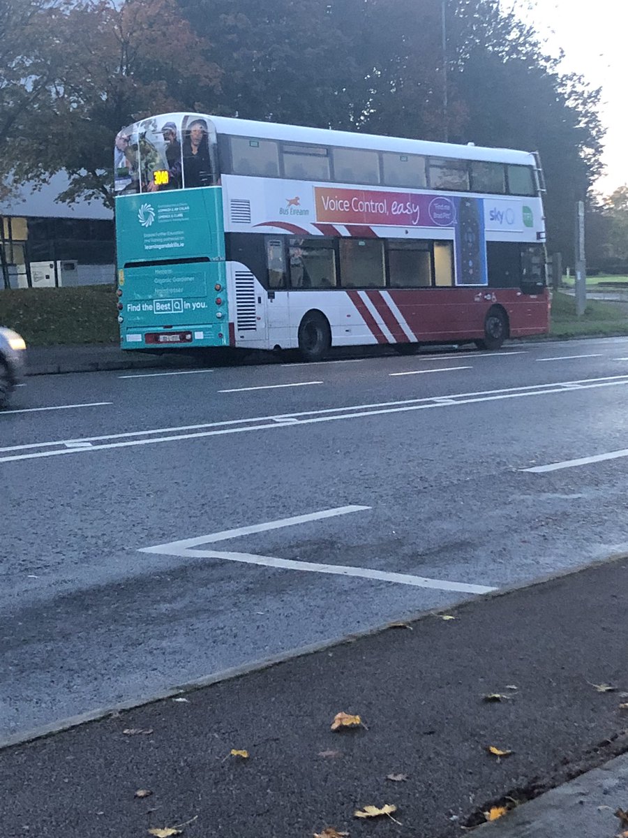 nassey_s's tweet photo. Another #304a from @Buseireann playing the waiting game with the passengers. Tons of passengers at the bus stop and he’s meant to have left from this side 5 minutes ago, I guess I’m late again based on the whim of a bus driver #fixLimerickBus https://t.co/KxjtFHqzza
