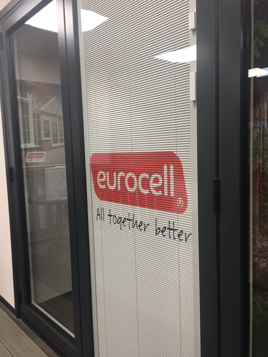 @HiTech_Blinds in a @Sliders_uk #studioglide bifold in the latest @eurocellplc branch on the Isle of Wight #discoverydays #partnersofhitech #joinus #jointhem