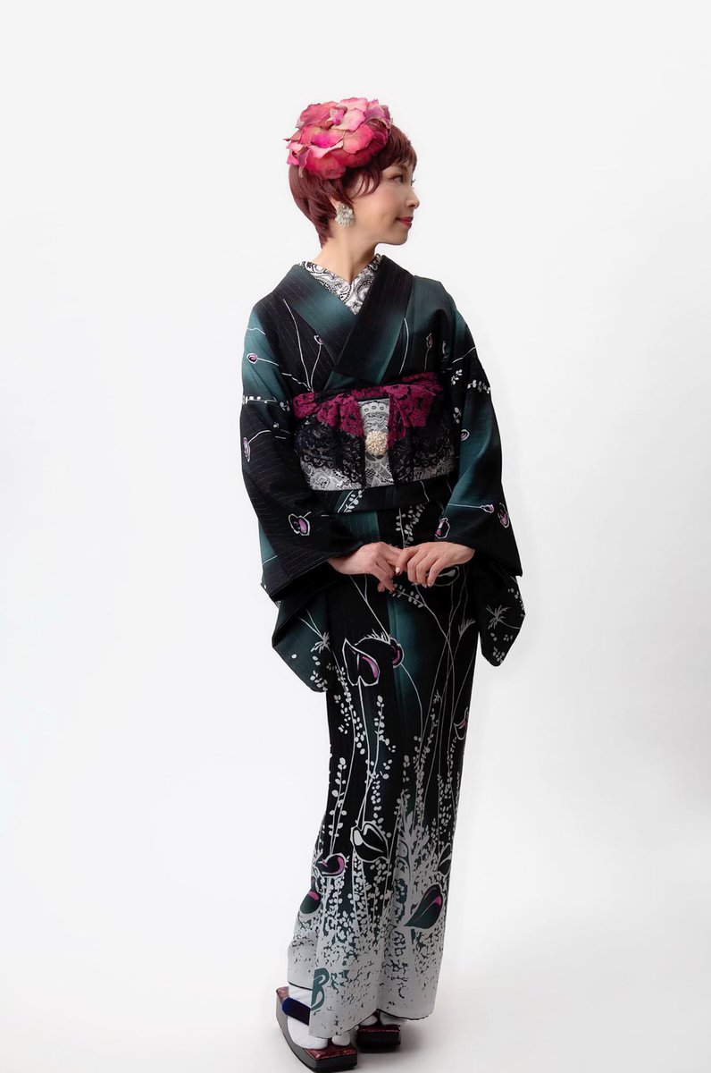 正規品】 112y14☆豪華!唐花 蝶々 袋帯 蝶々 袋帯 六通☆美品 六通