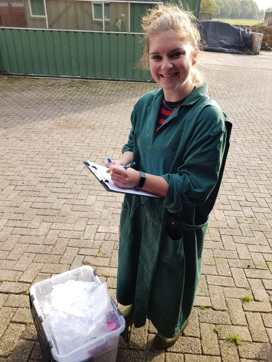 Student Pam takes care of the data collection # manure samples <a href="/h4dc_eu/">H4DC.EU</a>