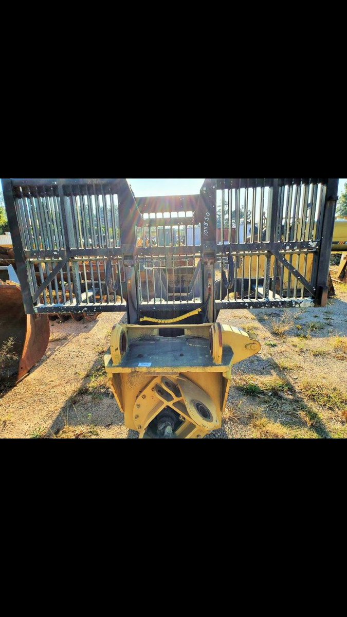 BruceEquipment's tweet photo. LOG HAULER ATTACHMENT FOR CAT SKIDDER
Price: $5,000
Location: Spartanburg, SC
S/N: 1FM00293
#bruceequipment #catskidder #loghauler #heavyequipment #construction #machinery #usa #usamachines https://t.co/qHDOCONfJw