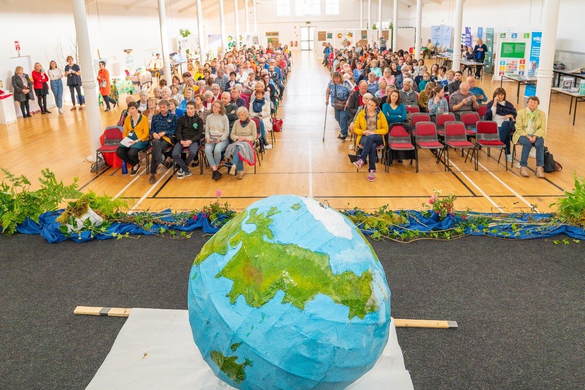 MayoCoCo's tweet photo. The recent, inaugural @ClimateFestMayo was a massive success.

Check out some pictures &amp; presentations from the day here: https://t.co/QHdeVZWUw4

#ClimateAction #ClimateFest #Mayo https://t.co/rEKfWCgegd