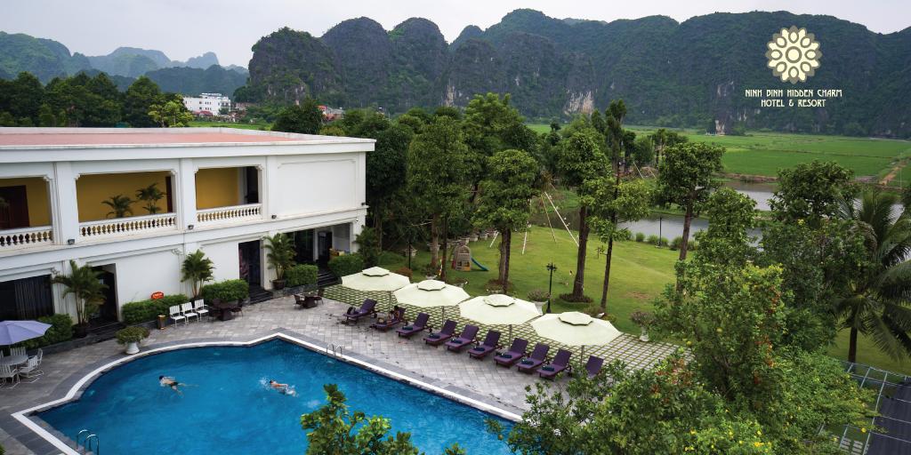 NB_hidden_charm's tweet photo. ❤️ Would you like to come and spend your time in the pure nature here❓

----------
NINH BINH HIDDEN CHARM HOTEL &amp; RESORT
🌐 https://t.co/sqjHSsFXmY
📧 info@hiddencharmresort.com
☎️ +84 229 3888 556

#ninhbinh #Vietnam
#travelvietnam #familytime #visitvietnam #NinhBinhHiddenCharm https://t.co/47RDsCxuGx