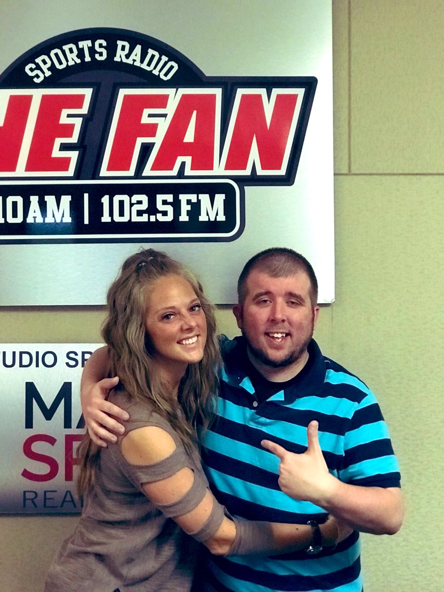 firstladyofWFNZ's tweet photo. Wishing the HAPPIEST of birthdays to one of my favorite people in the world. Have an amazing day @TBoneWFNZ cause you deserve it more than anyone! https://t.co/7XiI8edXH4