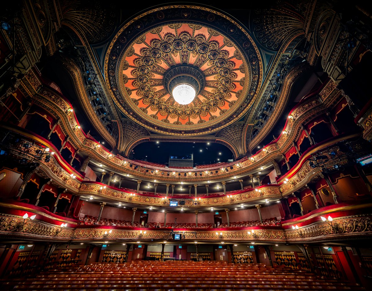 carlmilner's tweet image. Thank you so much to @Opera_North @GrandTheatreLS1 &amp;amp; @IGersLeeds for hosting &amp;amp; organising the dress rehearsal of La Boheme and a spectacular 'behind-the-scenes' tour 
.
#IgersLeeds_OperaNorth1 #OperaNorth #VisitLeeds #IgersLeeds #WelcomeToYorkshire #LeedsGrandTheatre #ONBoheme