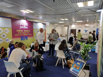 View image on Twitter