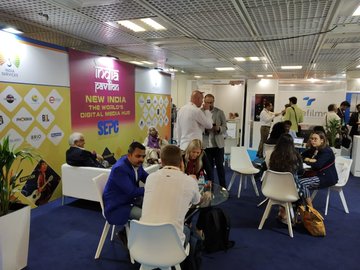 View image on Twitter