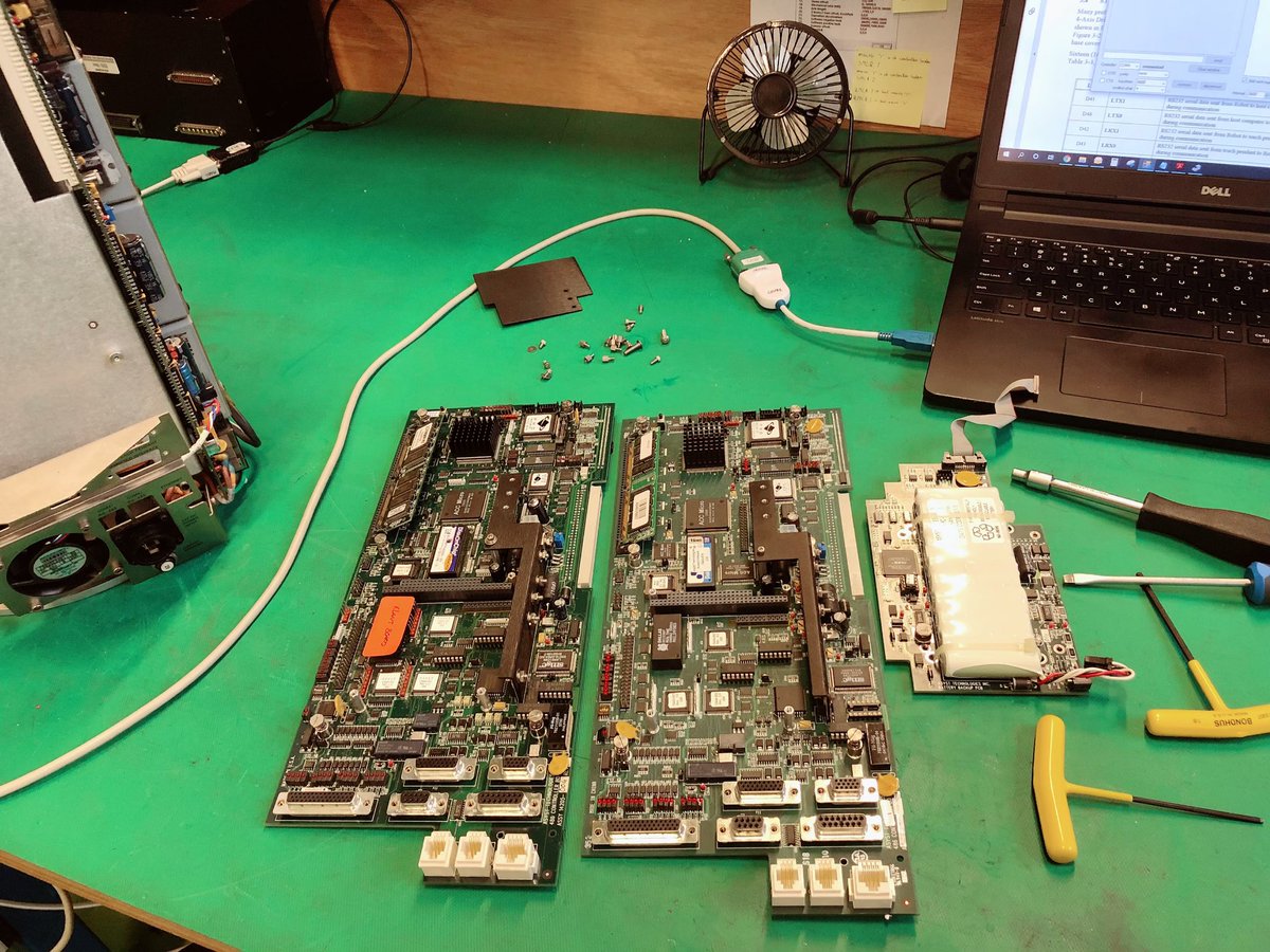 mvnuland85's tweet image. At work 🤖 #robottechnology #robotics #semiconductor