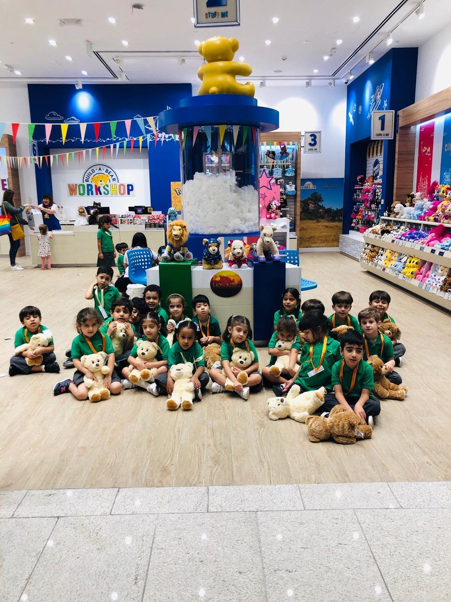 LittleVillageQA's tweet photo. Build a Bear Workshop for Little Village Kindergarten Students.🐻🥰
#FieldTrip2019 #LittleVillage #Kindergarten 

Note: Complete photos are uploaded in our facebook page.👉 https://t.co/H5bcEHEgQK https://t.co/uVAVD2ZqdA