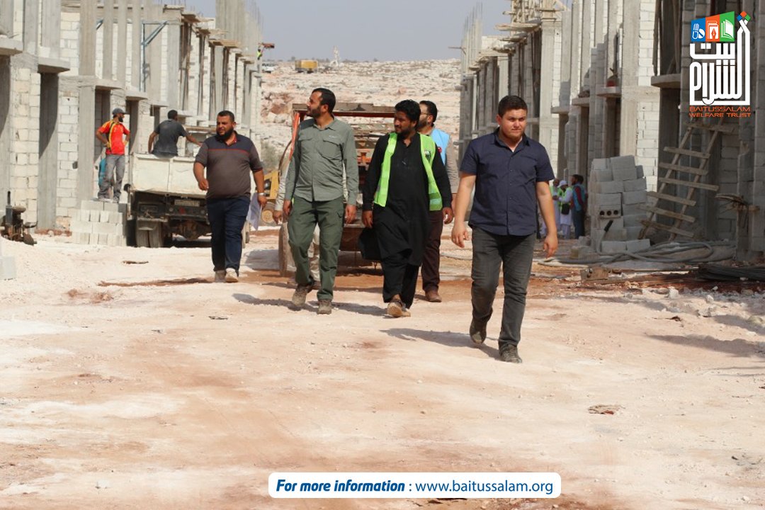 Baitussalam_Org's tweet image. Baitussalam delegation visited under construction Baitussalam Village for Syrian brothers and sisters.
Partner: @DiyanetVakfi 
.
.
.
#RebuildSyria #SupportSyrianChildren #HelpSyria
#education #watersupply #foodbank #shelter #medicalaid #syria
#ambulancesrvice #syrianrefugees