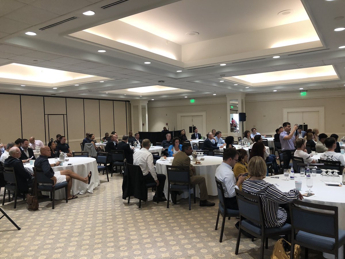 BdaKevin's tweet image. @BdaGovernment @fintechbermuda Education Day is focused on ensuring the next generation are preparing for the jobs of the future @BermudaTechWeek @investBermuda #BermudaTechWeek #FocusOnTheFuture #BermudaIsDifferent