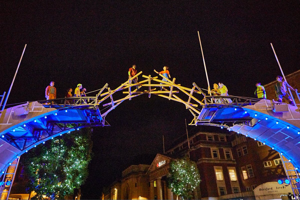 We can't believe it's been almost three weeks since #ImagineBridge brought us three extraordinary days in Broadgate! If you missed Friday evening's Impossible Performance, the whole thing is still available to view online: youtube.com/watch?v=2MdjPa… 🌉 😍🔥