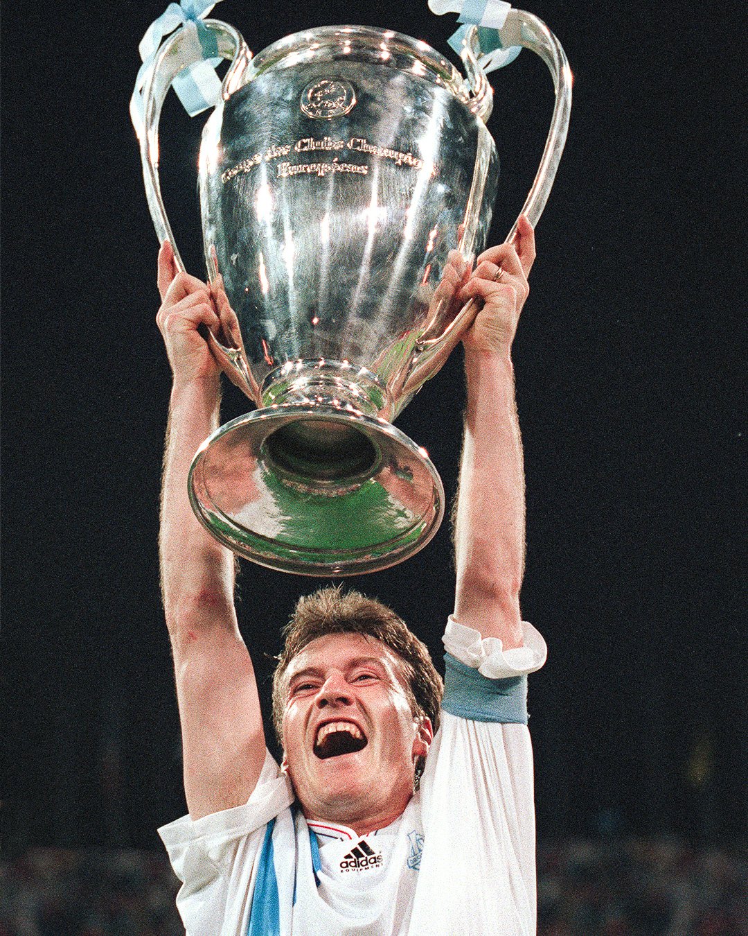 Icon.
Legend.
Olympien.

Happy 5  1  birthday, Didier Deschamps!    