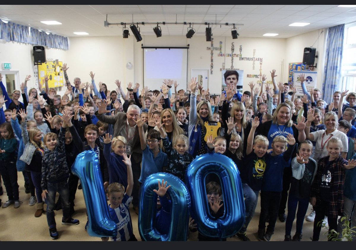 ConnorSaunders5's tweet photo. 100th defib. A very very proud moment. Thank you to everyone who continues to love and support us. Thank you  @Rockinghorse67. A legacy left by an amazing young man that continues to inspire daily... CONNOR Xxxxx 5 is alive #bemorelikeConnor https://t.co/g4RnkWn2gt