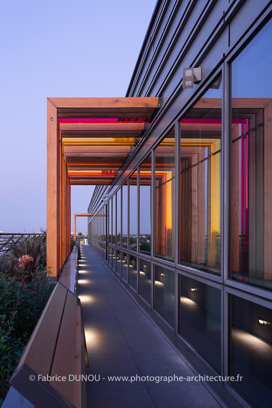 photographie's tweet photo. Prises de vues de terrasses d’entreprise à Chatillon pour l’agence d’architecture M0². Photographe Fabrice Dunou |  https://t.co/RNZTDRwmFO via @photographie @FabriceDunou @photoarchi #Chatillon @chatillon92320 https://t.co/STqgoi2GJz