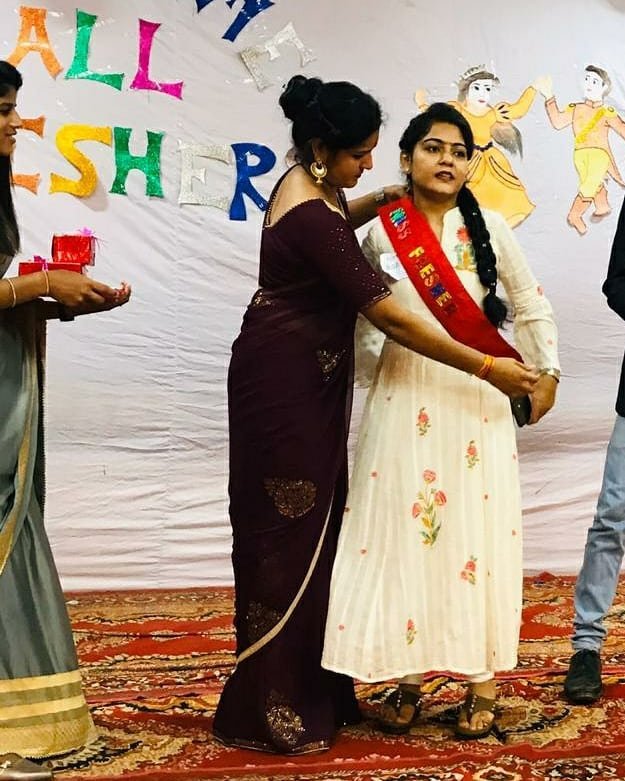 SyadwadT's tweet image. Fresher&apos;s party was organized for all the first-year students of SIHER on 11th Oct.
#education #college #freshers2k19🔥
#syadwadinstitute