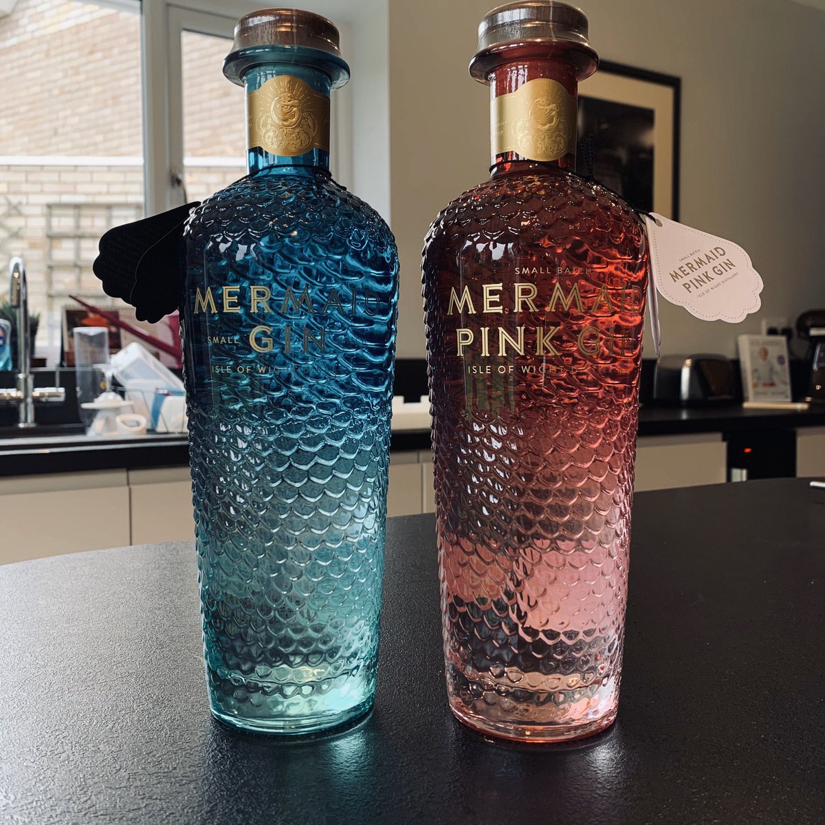 LivingRoomWhisky tweet media